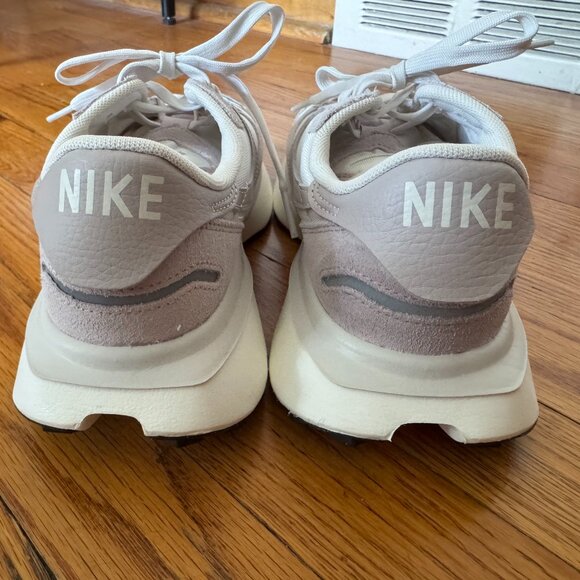 Nike Phoenix Waffle - Picture 6 of 15